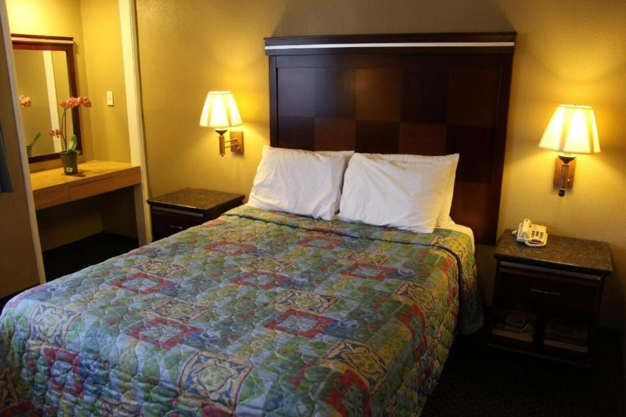 Inn At Bayshore 샌 마테오 외부 사진